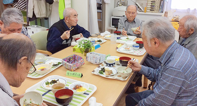 昼食風景